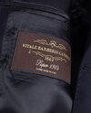 detail-filip-blue
